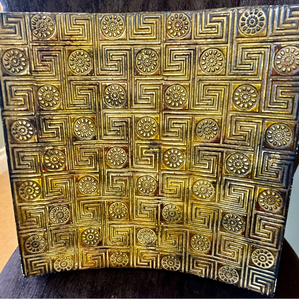 Elegant Gold Patterned Ceramic Art Piece
